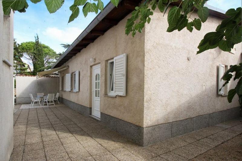 Appartment Punat Esterno foto